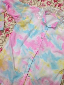 Tie-dye Lace Collar Top