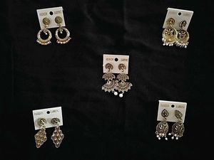 Elegant Antique Gold Earrings Collection