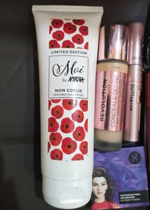 Branded Makeup Kit!