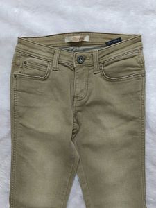 Wrangler Tan Jegging/ Jeans