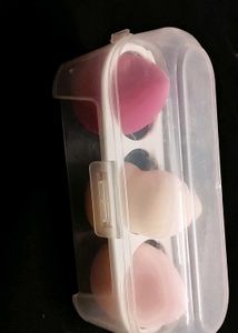 Makeup Sponge Set with Case