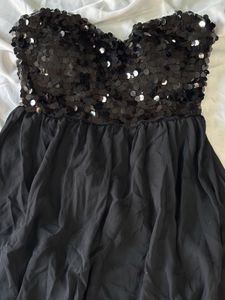 Sweetheart Sequin Top