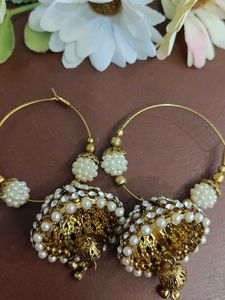 Stone And Pearl Jhumkis
