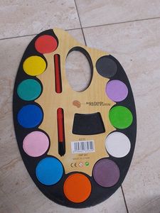 Water Colour With Pallette