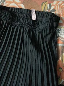 Black Pleated Midi Skirt