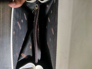 Structured bag