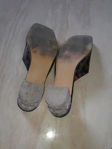 Stylish Black Color Sandal