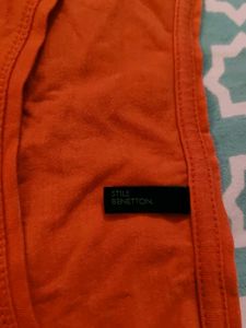 Benetton Tshirt