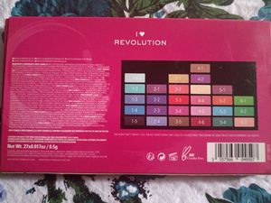 Makeup Revolution Eyeshadow Palette