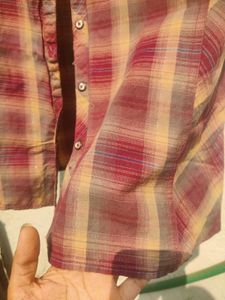 Plaid Sleeveless Shirt