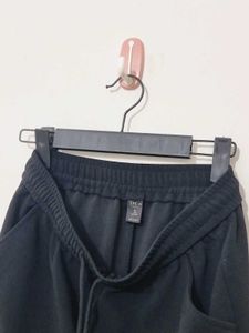 SHEIN Black Cargo Pants