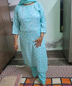 Three Piece Blue Printed Kurta Set Wth Chunni