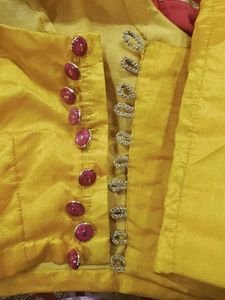 Lehnga Choli With Beautiful Dupatta
