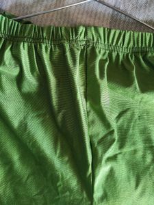 Stretchable Green Leggings