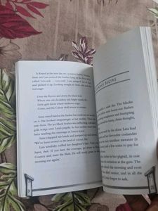 the case of disappearing colors