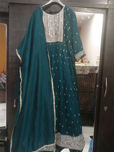 Elegant Green Kurta Set