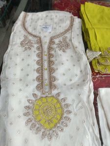 Elegant Embroidered Salwar Kameez Suit