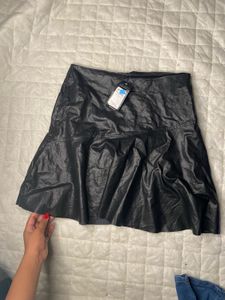 Gothic New Look Brnd Leather Skirt