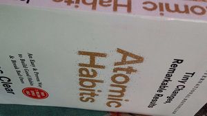 Atomic Habits - James Clear