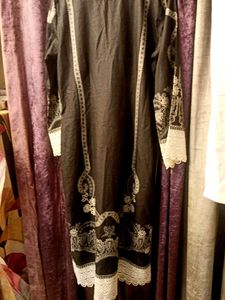 Elegant Pakistani Suit
