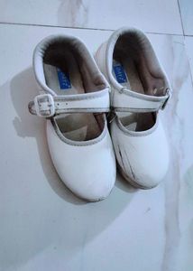 Black And White Casual School Shoes Girls. 2 Pairs