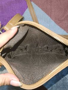Gucci Sling Bag