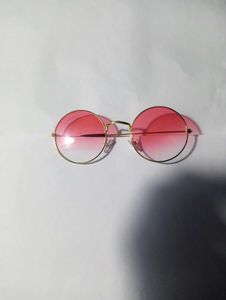Retro Round Red Ombre Sunglasses