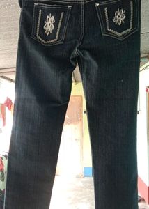 Black Ankle Length Jeans For Girls