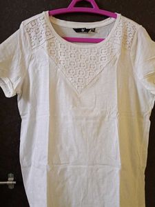 ☁️White Lace Tshirt☁️