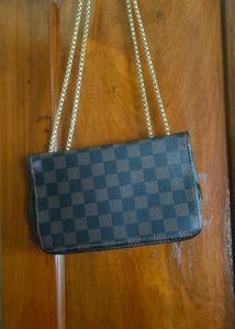 Trendy Sling Bag