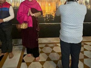 Pakistani Velvet Kurta