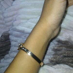 Heart Bangle Bracelet–Rose Gold &amp; Black Enamel