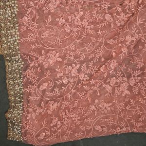 🧡Net Saree With Beautiful Embroidery Design
