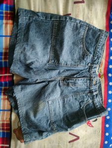 Top And Jeans