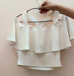 White 🤍 Beautiful Criss Cross Top Sexy Back