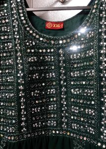 Elegant Green Ethnic nayra suit with short sleeves