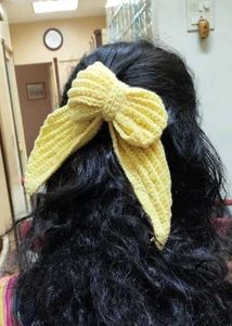 HOMEMADE crochet bow hair clip