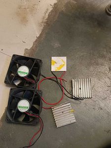 Peltier Module With Cpu Fan And Heat Sink