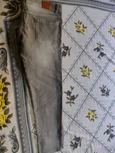 Stylish Grey Denim Jeans