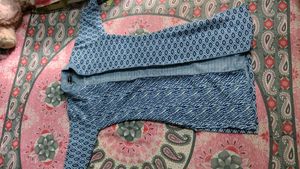 Stylish Blue Patterned Women&#39;s Jeans