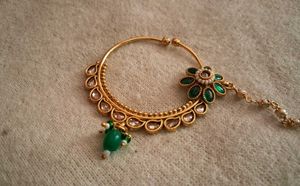 Elegant Gold &amp; Green Stone Nose Ring
