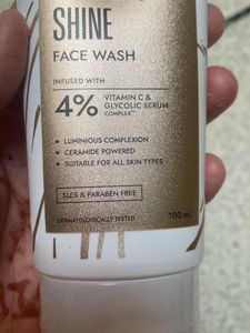 Streax Bright &amp; Shine Face Wash