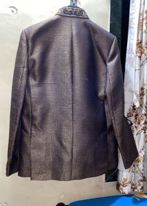 Men&#39;s Blue &amp; Gold Embroidered Sherwani Jacket