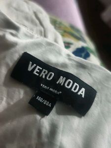 4.25.8 SEXY VERO MODA BODYCON