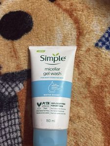 Simple Micellar Gel Wash best for Dry skin peoples