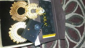Women&#39;s Chandbali Earrings