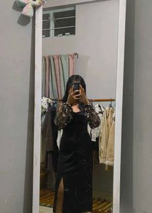 Elegant Black Midi Dress