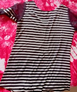 Black And White Stripes Top