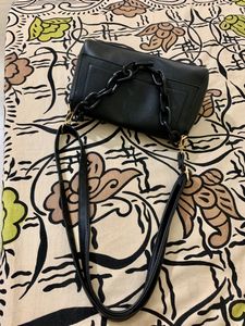 Marikai Black Sling/baguette Bag