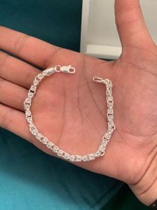 pure silver men’s Bracelet (wt:-11.700g)